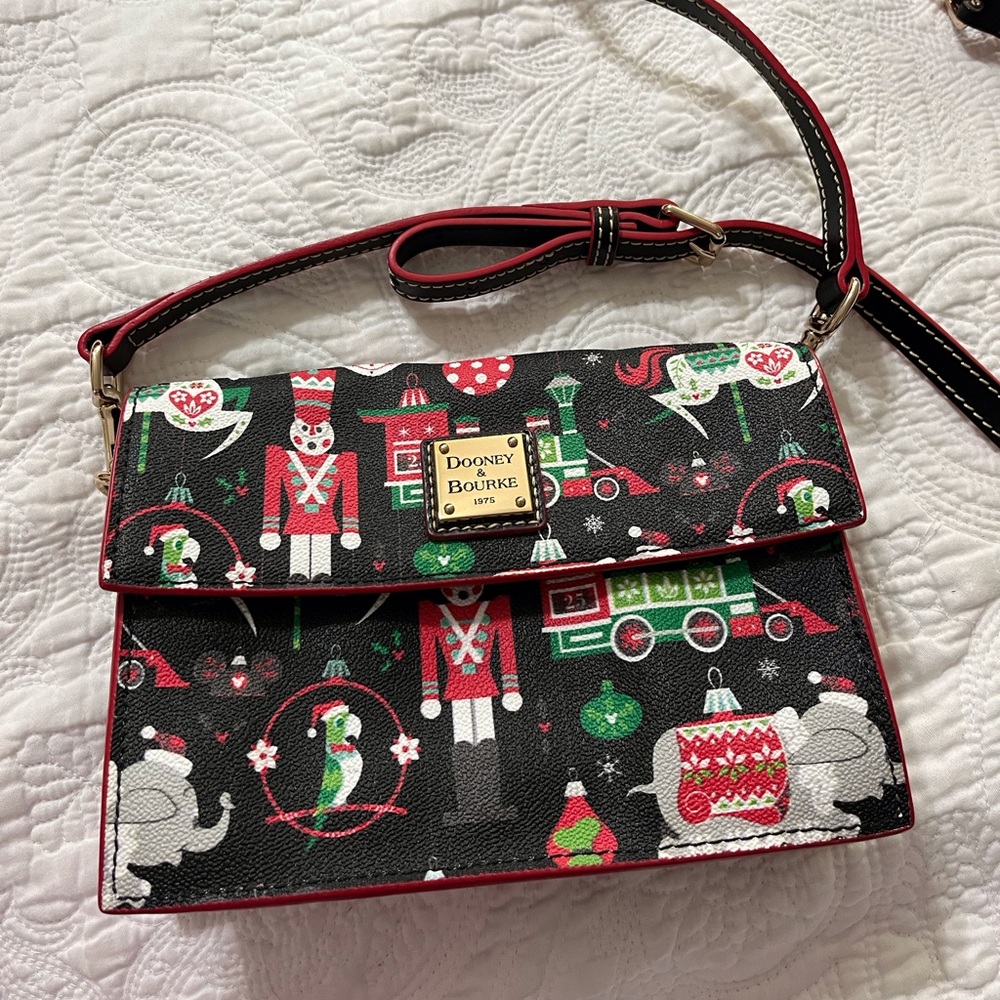 Disney Dooney & Bourke 2018 Christmas Holiday Crossbody Purse Ornaments